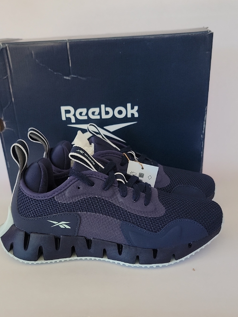 Reebok Zig Dynamica Vector Navy Women's Mesh Lace Up Running Shoes HQ5863